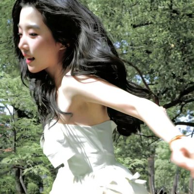 隔楼女孩:我们之间的层距 封面
